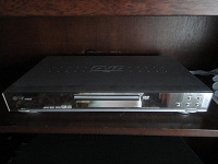 Отдается в дар DVD-проигрыватель LG DV6942E (неисправный).