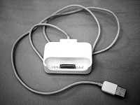 Отдается в дар USB-зарядка для iPhone