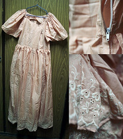 Отдается в дар Платье розовое на переделку/для фотосетов
