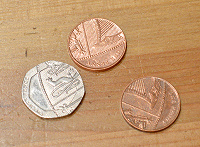 Отдается в дар Части «герба», 3 монеты