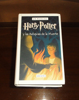 Отдается в дар Гарри Поттер и дары смерти на испанском
