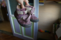 Отдается в дар детские ботинки 23 размер