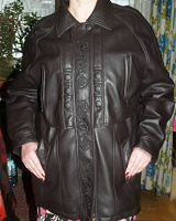 Отдается в дар Куртка кож. зам. кому-нибудь отдам из благородных дам! размер 60. и очень похоже, что не носилась всё же :)
