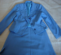 Отдается в дар костюм тройка 44 — 46 р голубой цвет