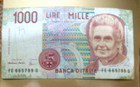 Отдается в дар Три Банкноты 1000 Лир (Италия)