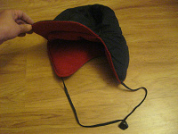 Отдается в дар Детская шапка из болоньи для мальчика 4-7 лет