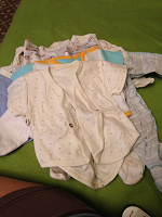 Отдается в дар Детская одежда на 0-2 месяца