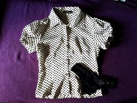 Отдается в дар Черно-белый Look. Кофточка, трусы