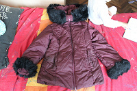 Отдается в дар куртка-пальто зимняя на рост 134-140