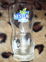 Отдается в дар стакан Nestea сувенирная подарочная