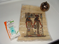 Отдается в дар папирус, средство для кутикулы, шкатулка