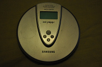 Отдается в дар CD MP3 плеер Samsung MCD-CM370
