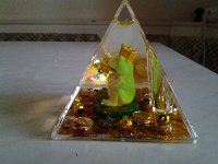 Отдается в дар Подставка для ручек «Пирамида»
