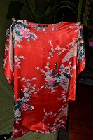 Отдается в дар Домашний женский халатик в японском стиле