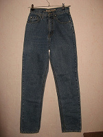 Отдается в дар Женские джинсы и брюки — 5 шт.