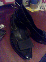 Отдается в дар лаковые туфли Clarks