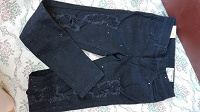 Отдается в дар чёрное и белое (джинсы)