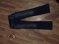 Отдается в дар Трое джинс и платье размер XS (40)