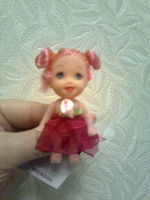 Отдается в дар Маленькая симпатичная куколка, не просто куколка, а резинка для волос:)