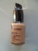 Отдается в дар Тональная основа Yves Rocher