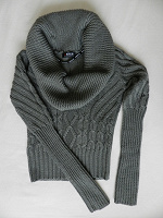 Отдается в дар Шерстяной свитер Morgan (XS)