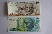 Отдается в дар 2 банкноты Бразилии