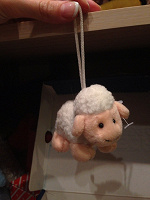 Отдается в дар Мягкая игрушка овечка (5-6 см)