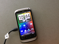 Отдается в дар Смартфон HTC Desire S, полный комплект
