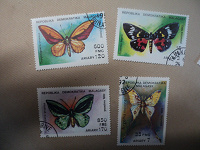 Отдается в дар марки бабочки