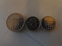 Отдается в дар монетки недерланды