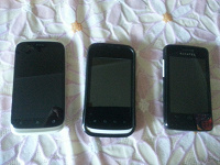 Отдается в дар Три мобильных телефона