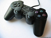 Отдается в дар 3 джойстика от PS2 (нерабочие)