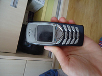 Отдается в дар Мобильный телефон Nokia 6100