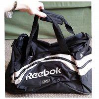 Отдается в дар Спортивная сумка Reebok