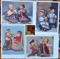Отдается в дар Открытки советские.Кукольные.