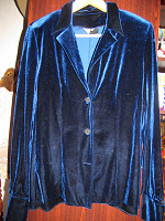Отдается в дар Бархатный синий пиджак 46.