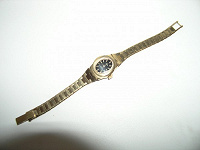 Отдается в дар Женские наручные часы «Чайка», родом из СССР.