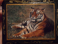 Отдается в дар Шкатулка с тигром