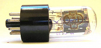 Отдается в дар радиолампа 6н9с