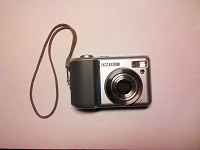 Отдается в дар Фотоаппарат Samsung Digimax S800