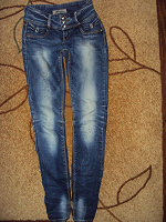 Отдается в дар Мои любимые джинсы — размер 26 (иностранный!)