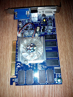 Отдается в дар Видеокарта NVIDIA GeForce FX 5500 (рабочая)
