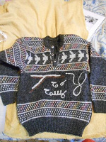 Отдается в дар свитер на мальчика