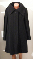 Отдается в дар Итальянское пальто кашемировое черное, размер 44-46, Teresa Tardia