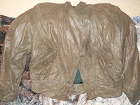 Отдается в дар Женская куртка из натуральной кожи на ХМ