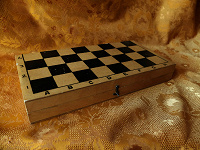 Отдается в дар Шахматная деревянная доска