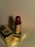 Отдается в дар Помада Guerlain KISSKISS LIPSTICK Fabulous Rouge мини оригинал