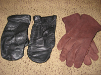 Отдается в дар Мужские рукавицы и перчатки
