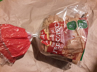 Отдается в дар Хлеб зерновой ГЕРКУЛЕС 8 упаковок+ батон.