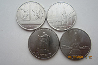 Отдается в дар 4 монеты 5 рублей «Города-столицы государств, освобожденные советскими войсками от немецко-фашистских захватчиков»